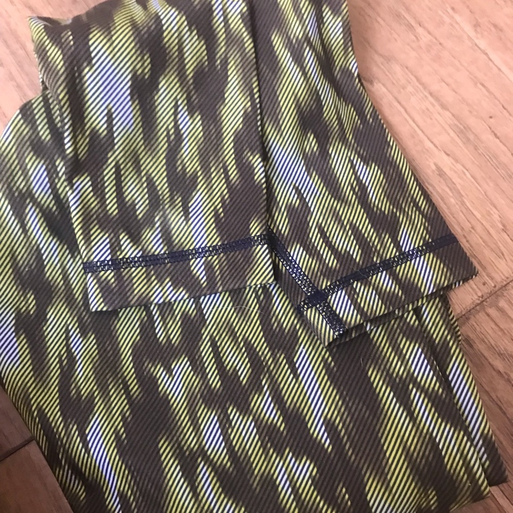 Lululemon tights - Picture 4 of 4